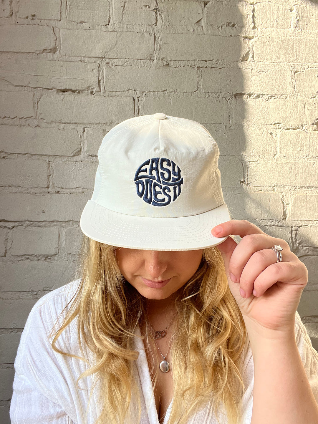 Easy Emblem Hat - Vintage White