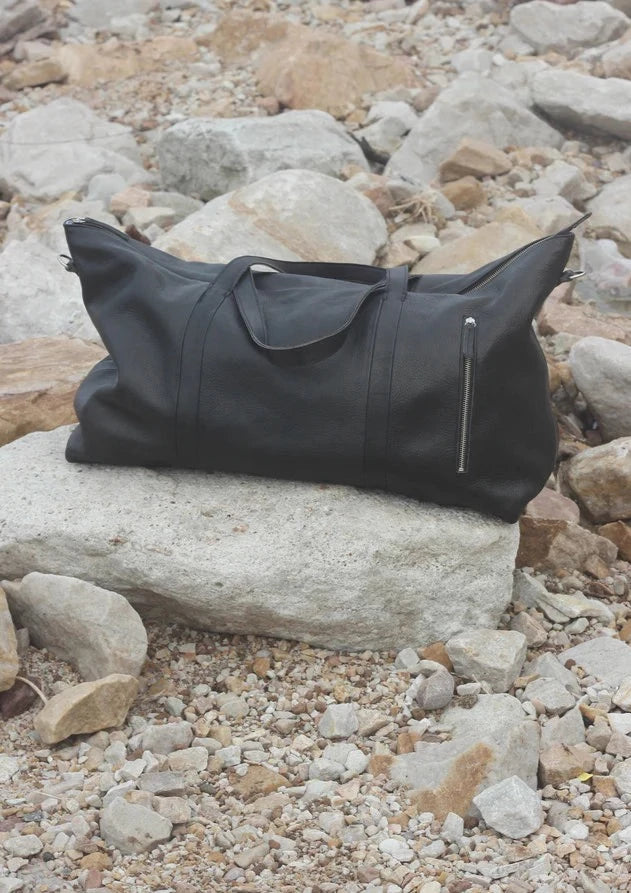 Malbec Weekend Bag - Black/ Leather Strap