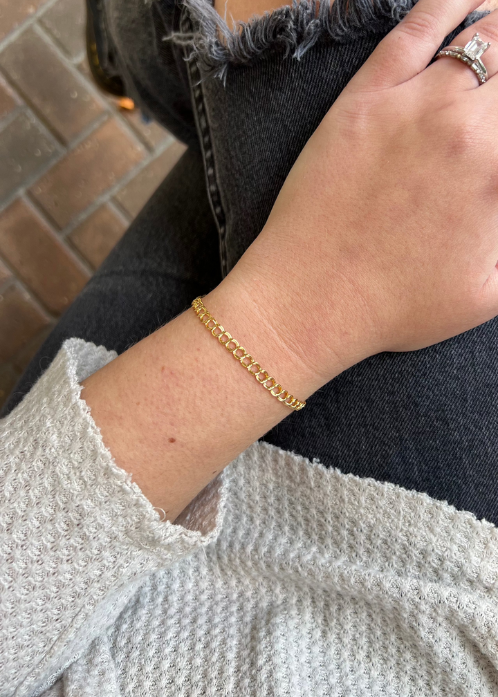 Halle Chain Bracelet - Gold