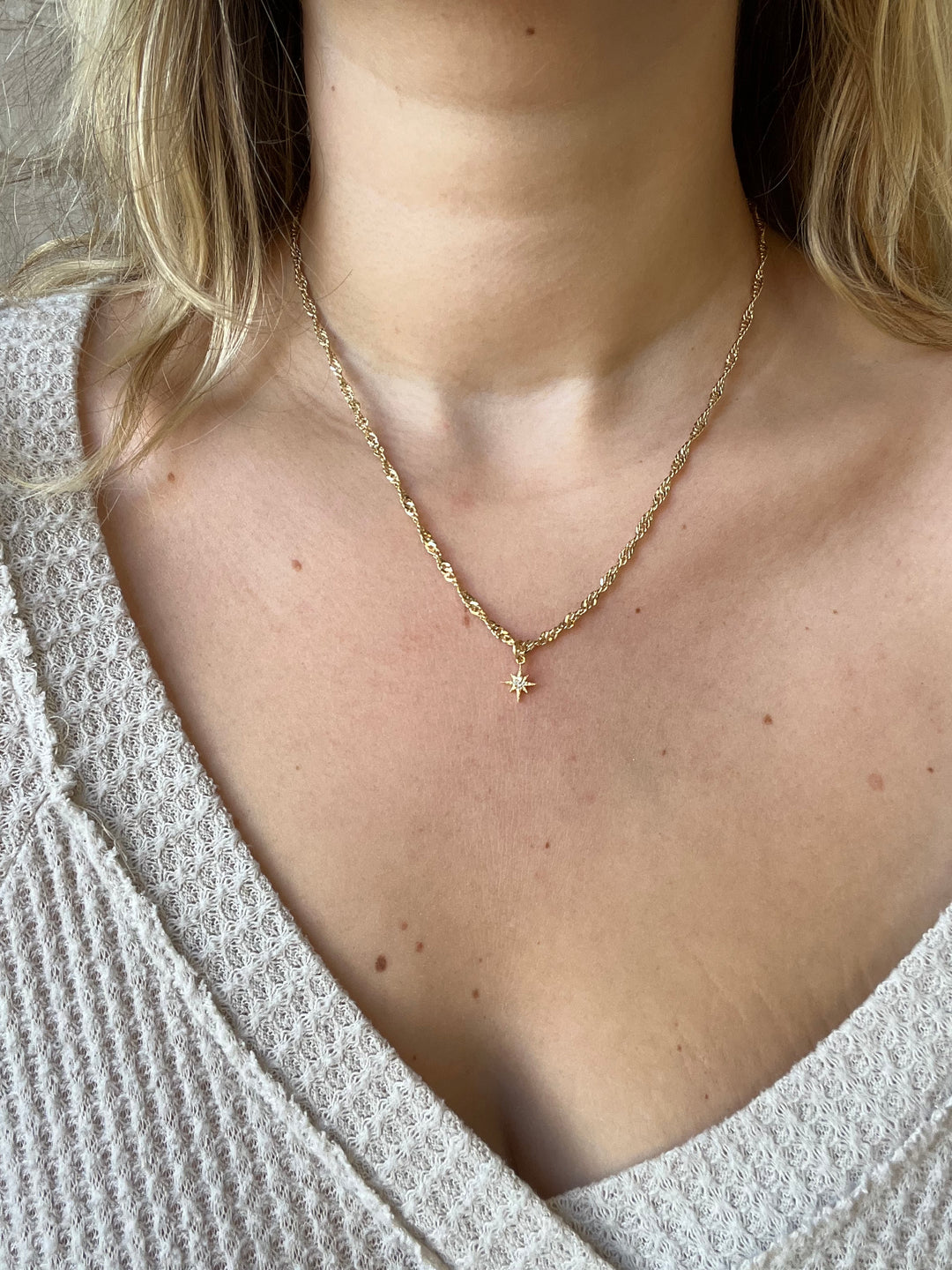 Janelle Necklace - Gold