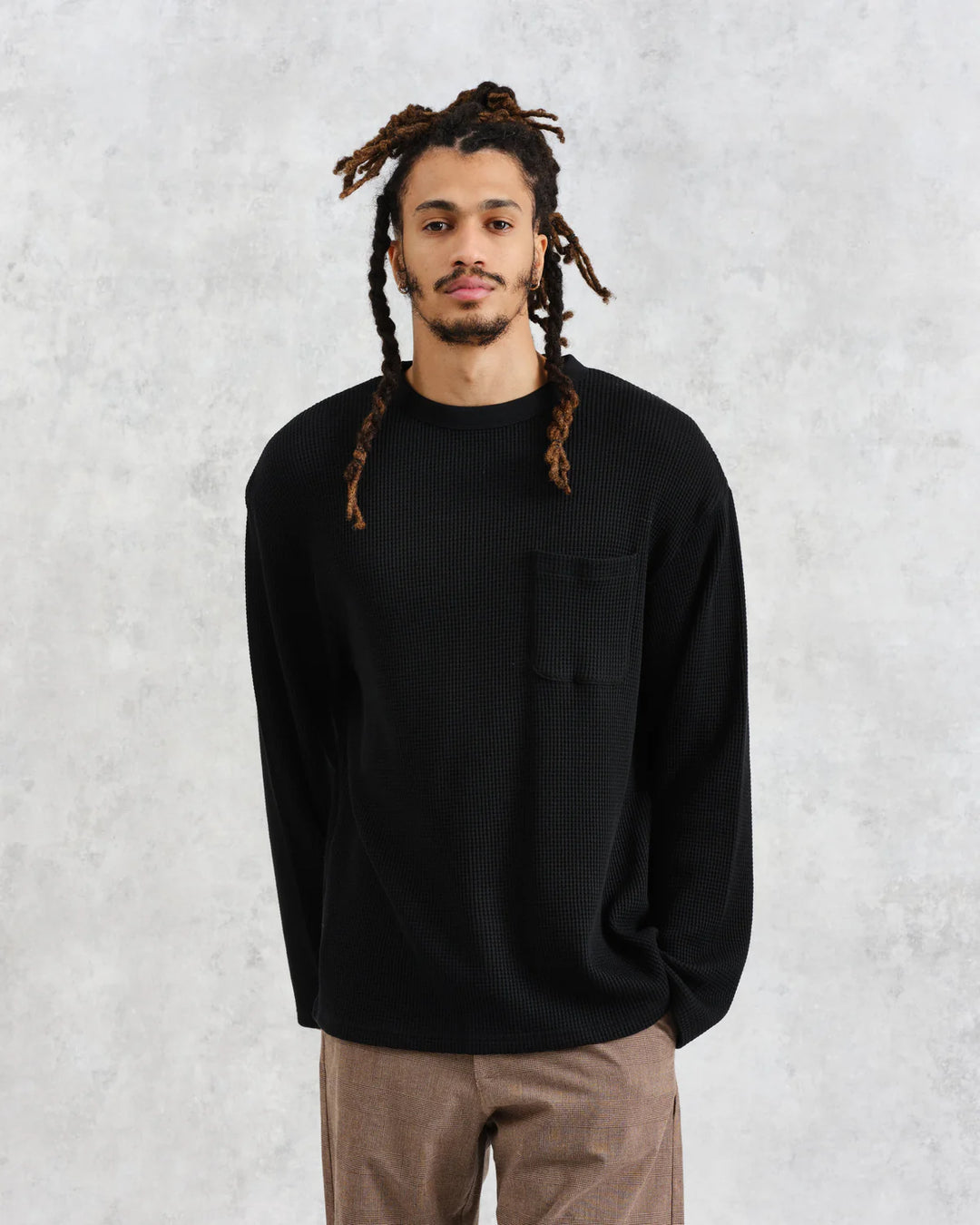 Moore L/S T-Shirt - Black